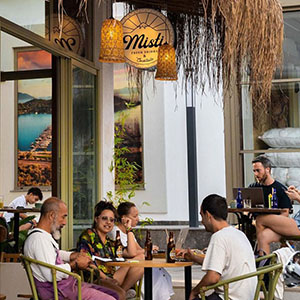 Misti Fresh Drinks Cocktails